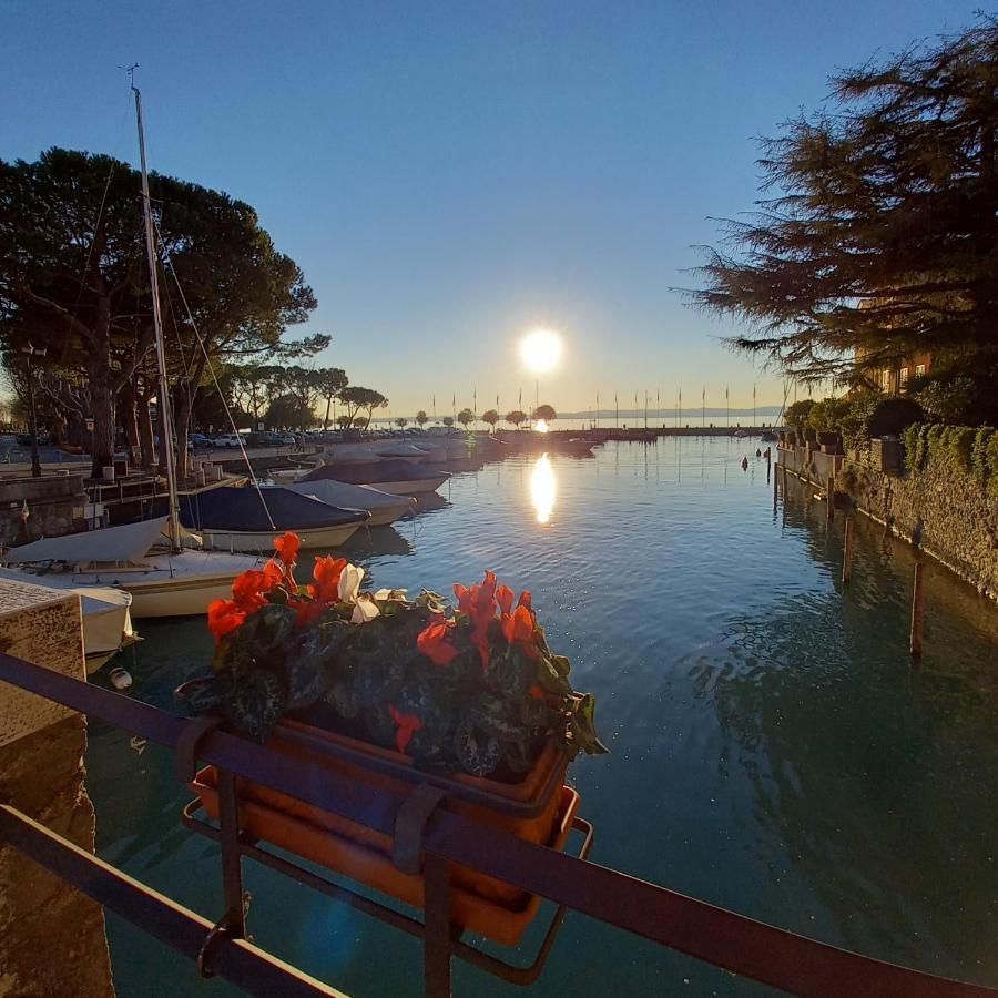 Apartmán Il Nido Del Cigno Sirmione Exteriér fotografie