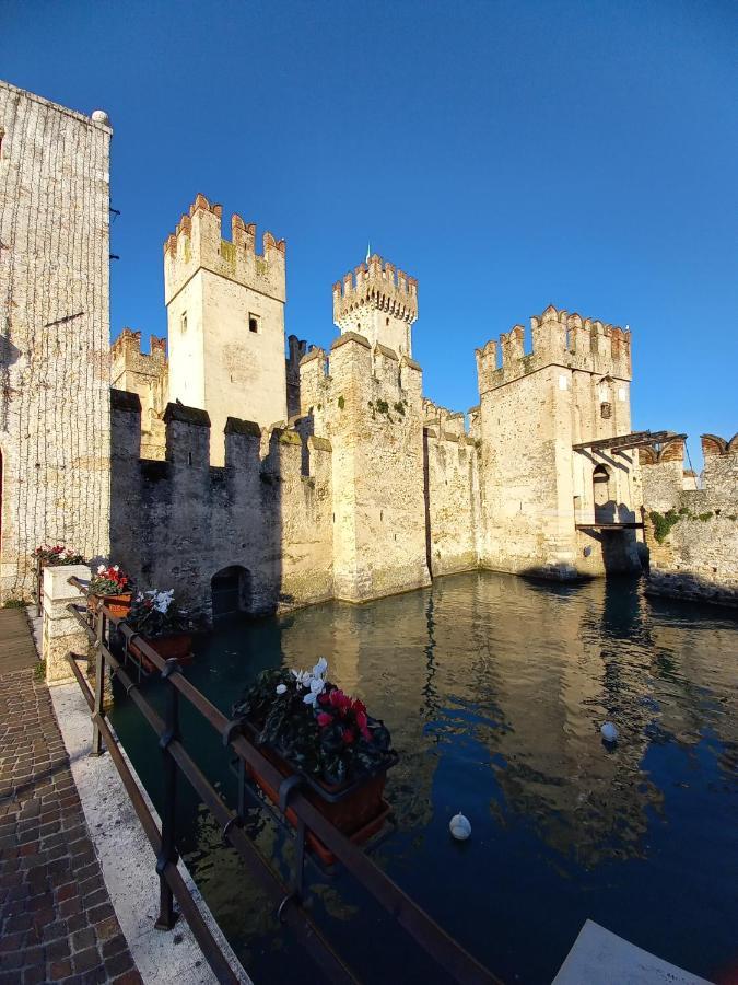 Apartmán Il Nido Del Cigno Sirmione Exteriér fotografie