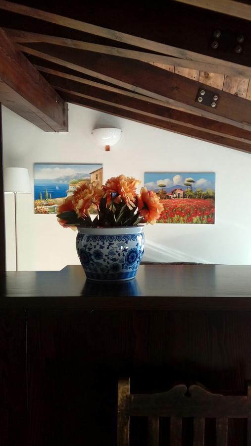 Apartmán Il Nido Del Cigno Sirmione Exteriér fotografie