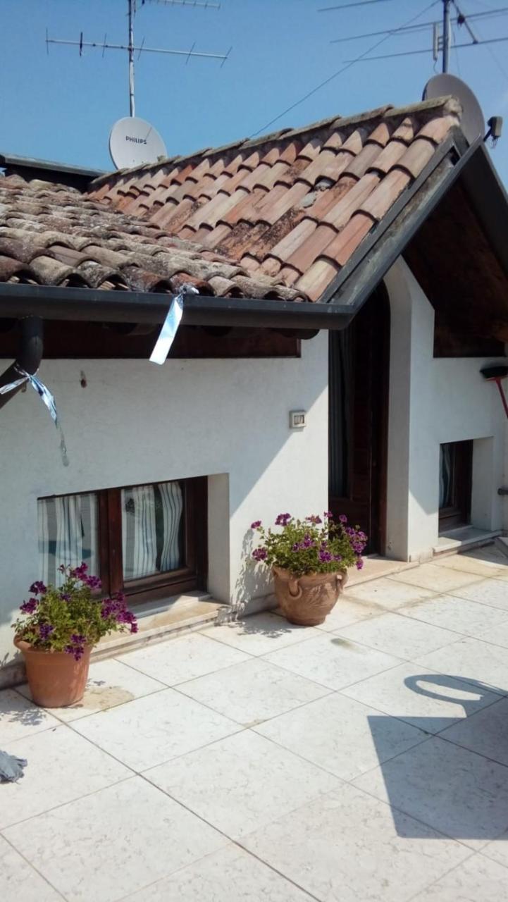 Apartmán Il Nido Del Cigno Sirmione Exteriér fotografie
